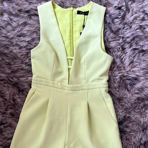 BCBGMAXAZRIA Spearmint Low Cut Crepe Romper